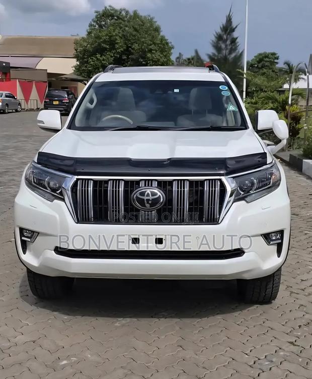 Toyota Land Cruiser Prado 2.7 2019 Pearl