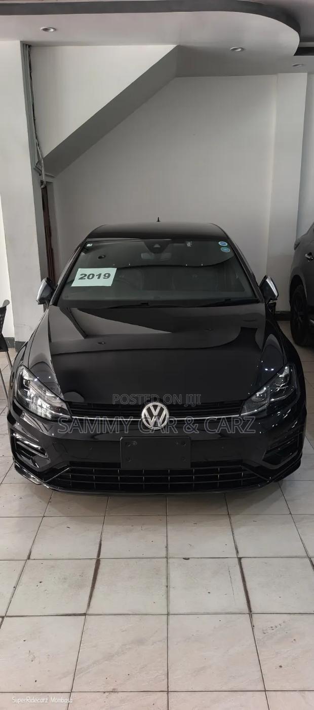 Volkswagen Golf R 4-Door w/DCC & Navigation 2019 Black