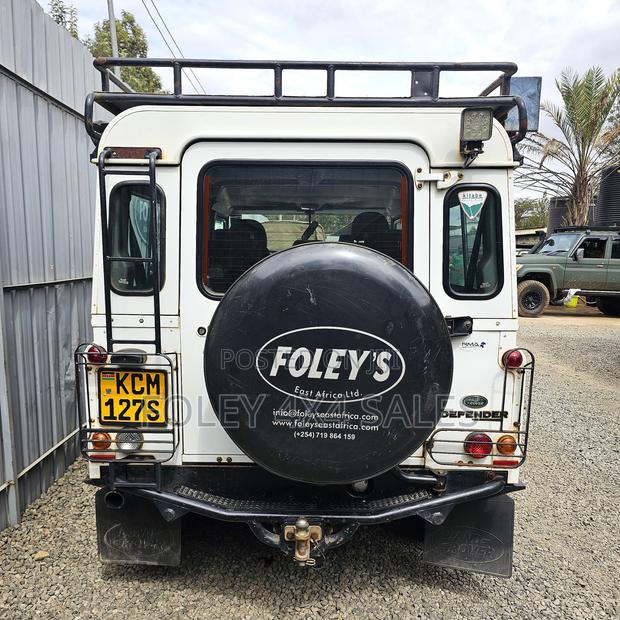 Land Rover Defender 2012 White