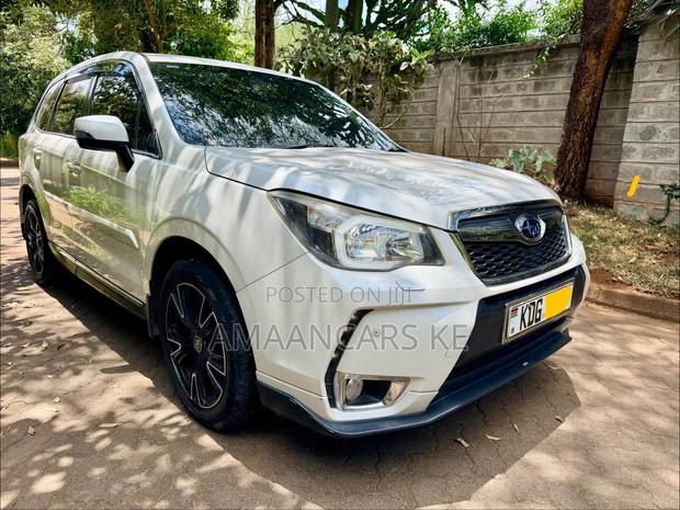 Subaru Forester 2.0XT Touring 4dr SUV AWD (2.0L 4cyl Turbo CVT) 2014