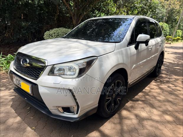 Subaru Forester 2.0XT Touring 4dr SUV AWD (2.0L 4cyl Turbo CVT) 2014
