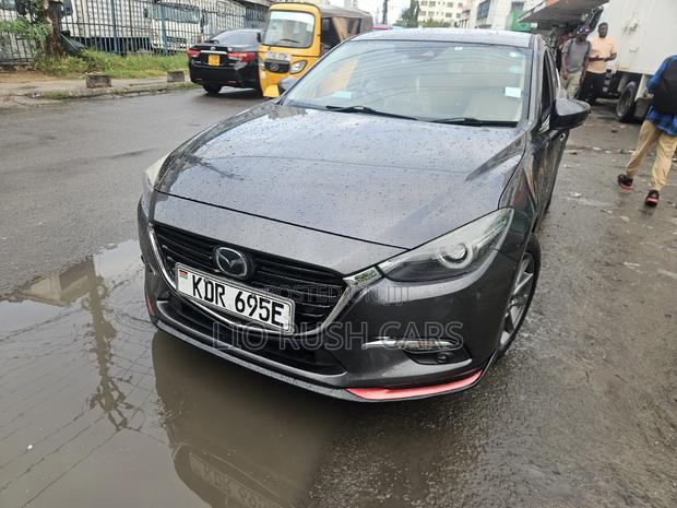 Mazda Axela 2018 Gray