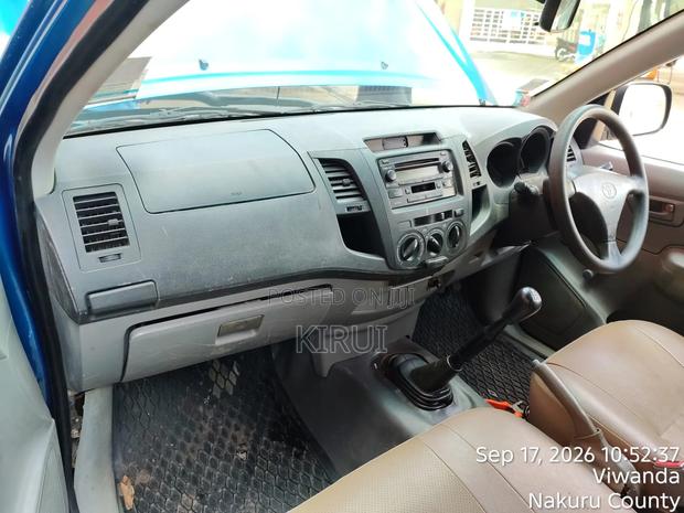 Toyota Hilux 2007 Blue
