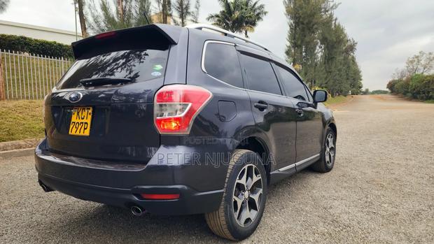 Subaru Forester 2.0D X 2012 Blue