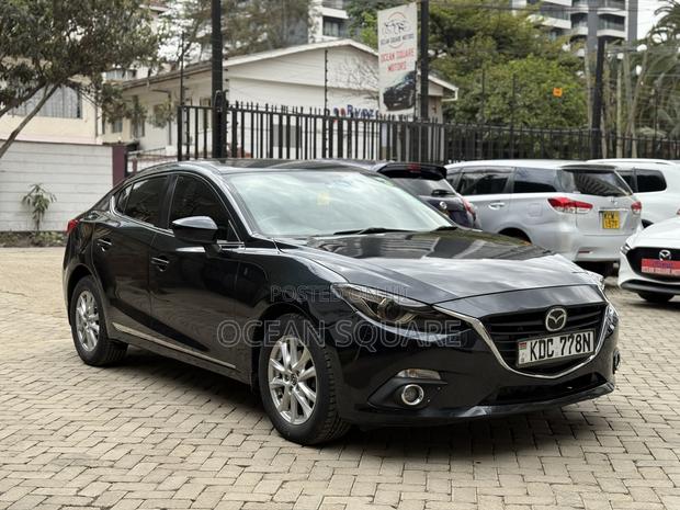 Mazda Axela SV Premium 2014 Black