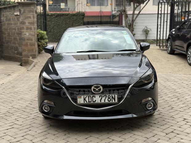 Mazda Axela SV Premium 2014 Black