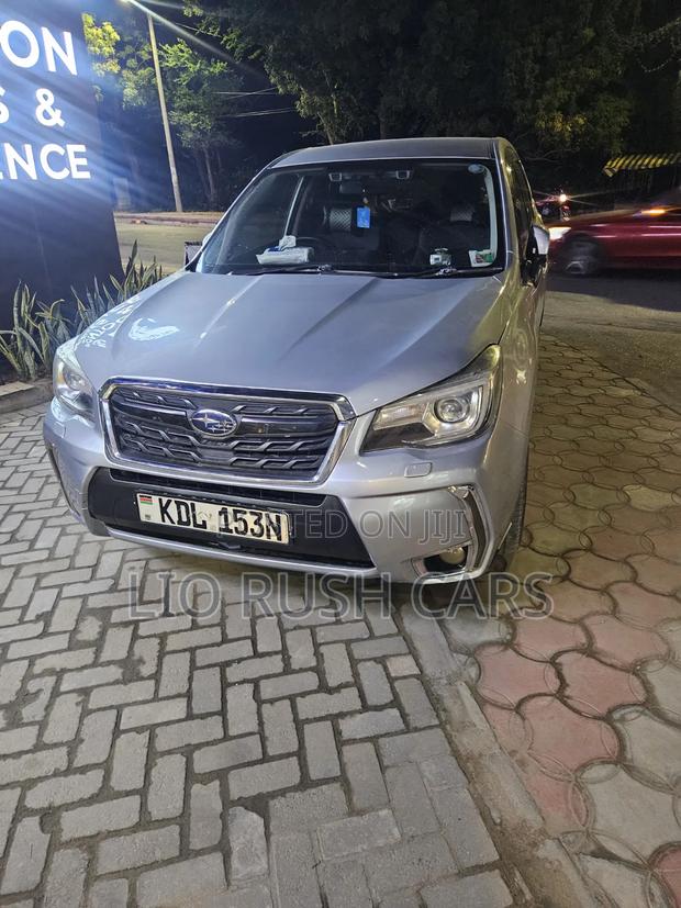 Subaru Forester 2017 Silver