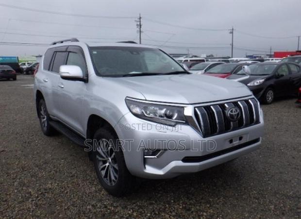 Toyota Land Cruiser 2019 Silver