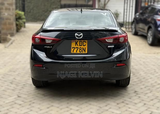 Mazda Axela SV Premium 2014 Black