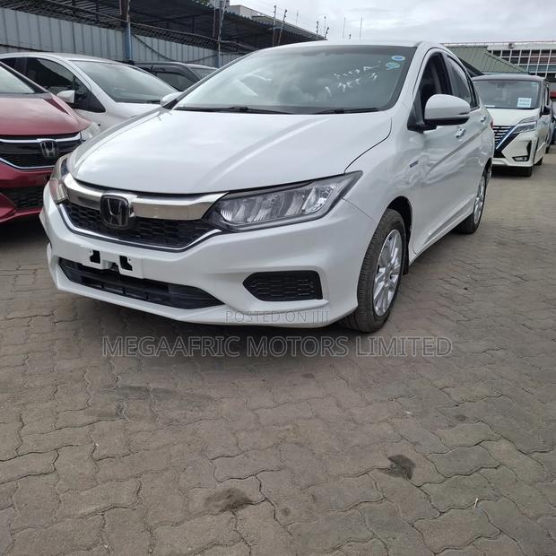 Honda Grace 1.5 Hybrid FWD 2019 White