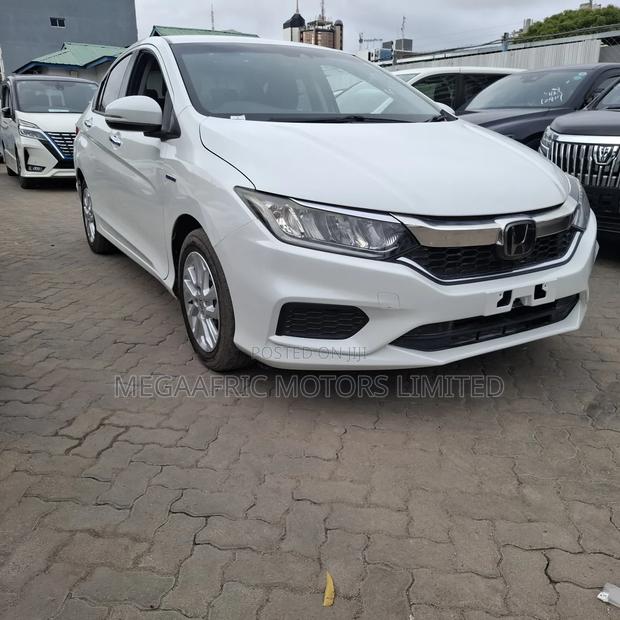 Honda Grace 1.5 Hybrid FWD 2019 White
