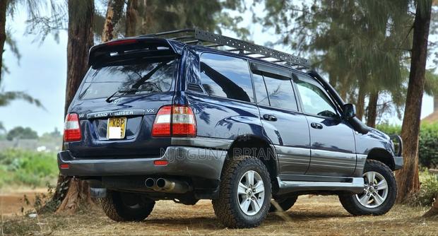 Toyota Land Cruiser 2003 Blue