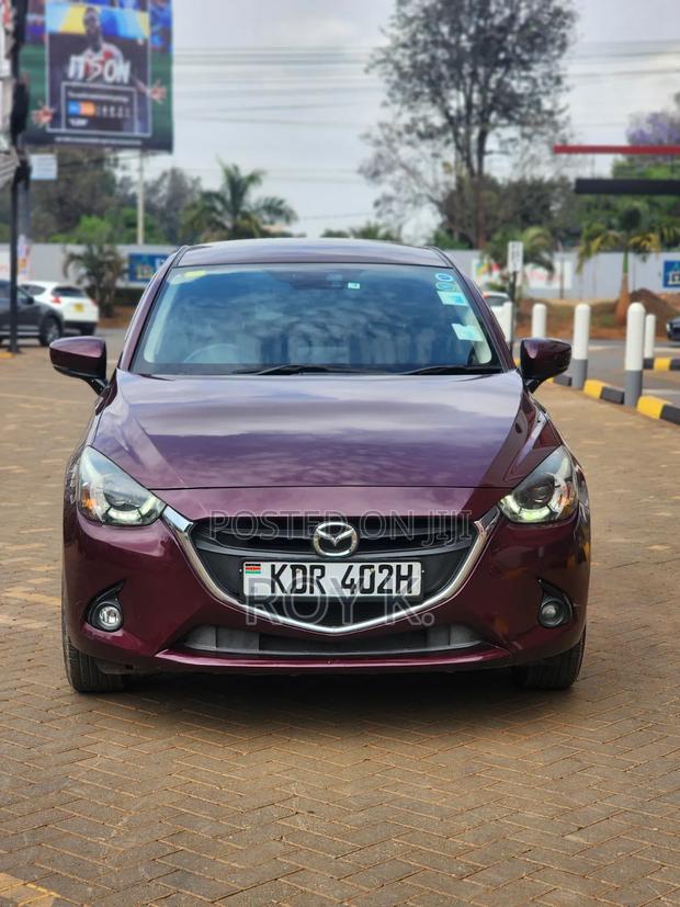 Mazda Demio 2018 Maroon