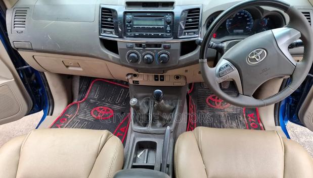 Toyota Fortuner 2012 Blue