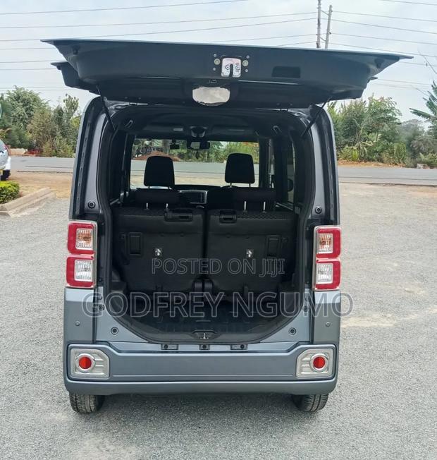 Toyota Pixis Mega 2018 Gray