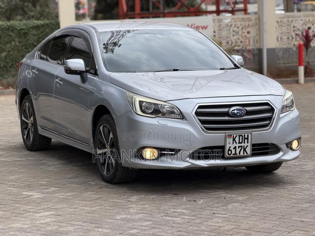Subaru Legacy 2.5i Limited 4dr Sedan AWD (2.5L 4cyl CVT) 2015 Silver