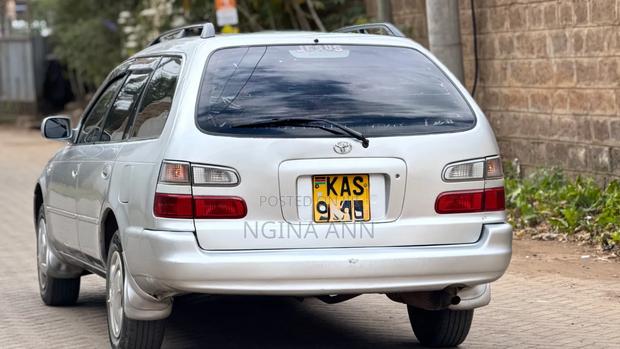 Toyota Corona 1998 Silver