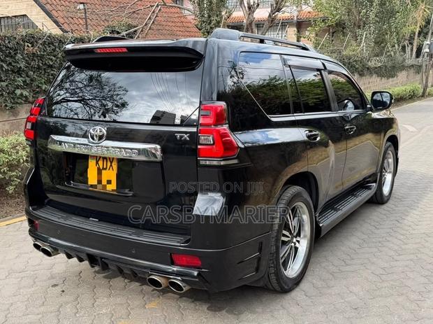 Toyota Land Cruiser Prado 2.7 2020 Black