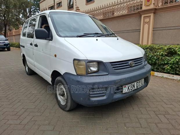 Toyota TownAce 2005 White