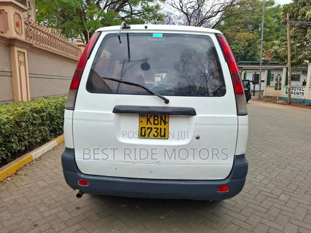Toyota TownAce 2005 White