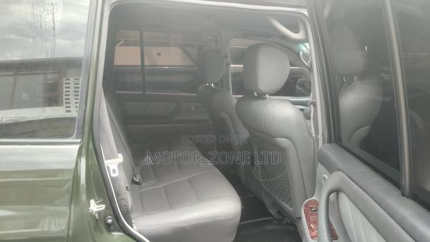 Toyota Land Cruiser 1998 Green