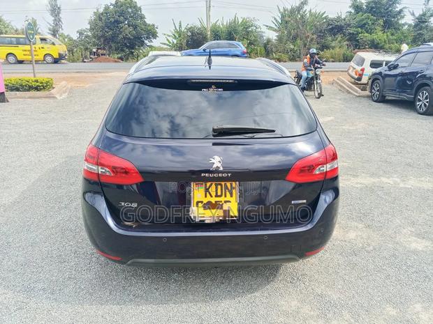 Peugeot 308 2016 Blue
