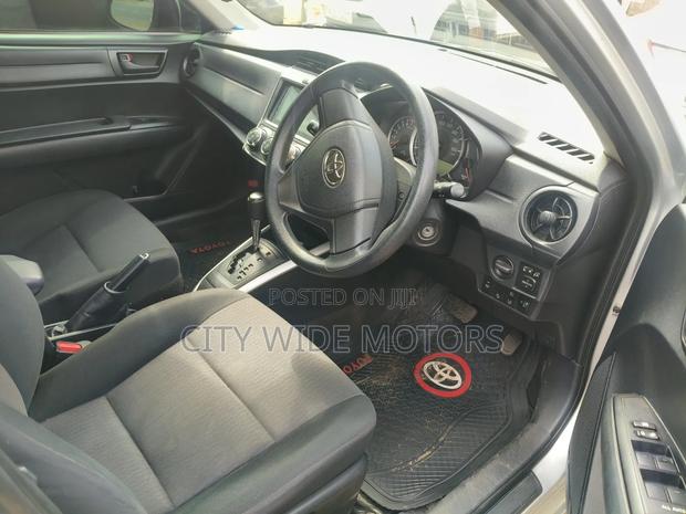 Toyota Corolla Fielder 2015 Silver