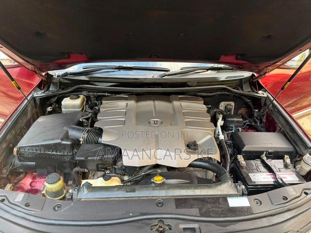 Toyota Land Cruiser 2013 Red