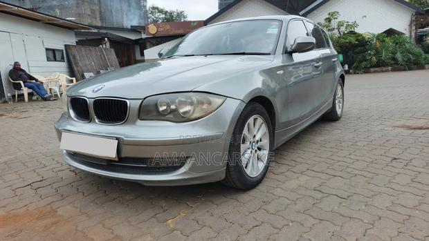 BMW 116i 2011 Gray