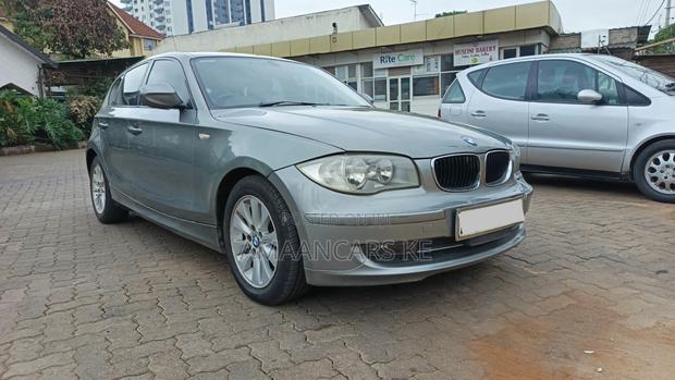 BMW 116i 2011 Gray