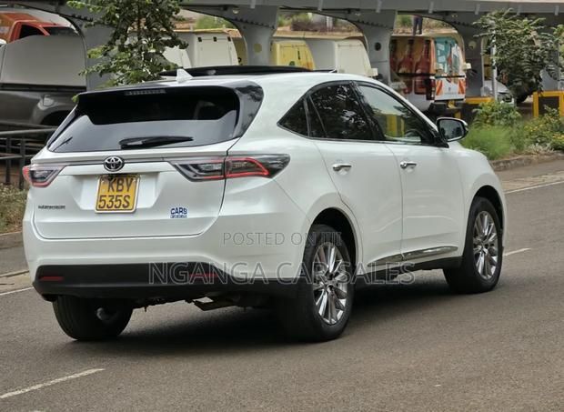 Toyota Harrier 2014 White