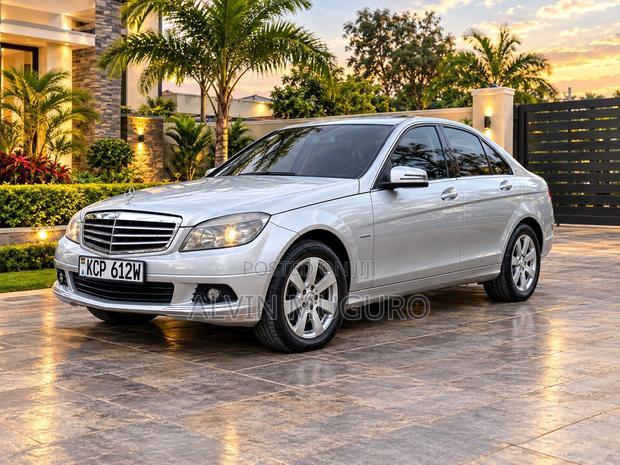 Mercedes-Benz CL 2011 Silver