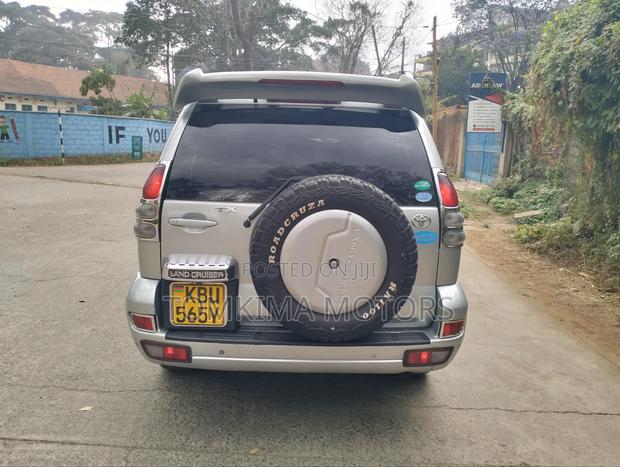 Toyota Land Cruiser Prado 2006 Silver
