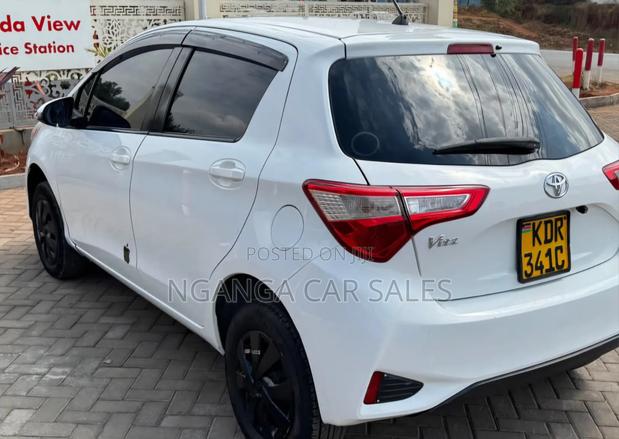 Toyota Vitz 2017 White