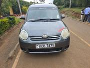 Toyota Sienta 1.5 FWD 2009 Gray for sale