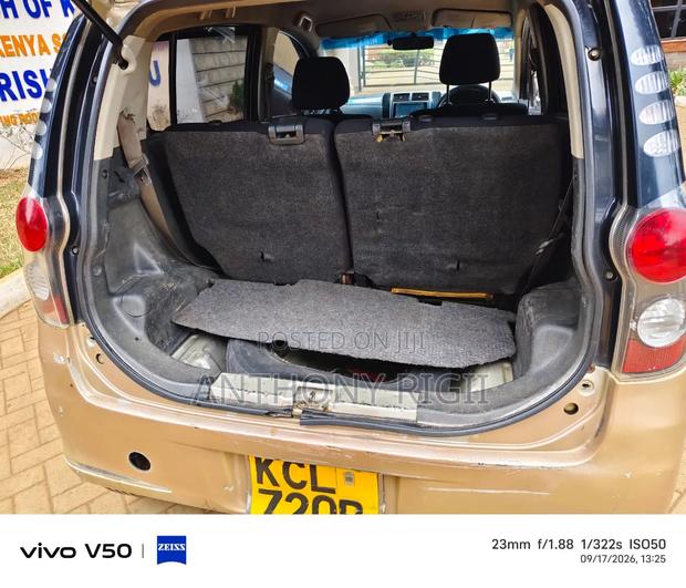Daihatsu Mira 2011 Gold