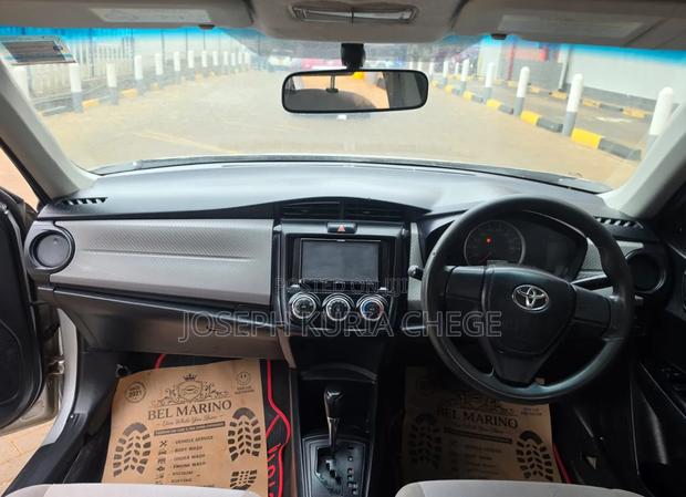 Toyota Axio 2015 Silver