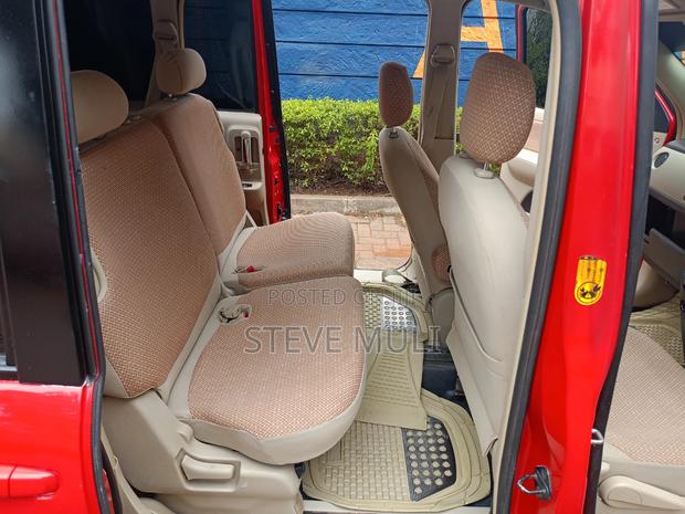 Toyota Sienta 1.5 FWD 2012 Red