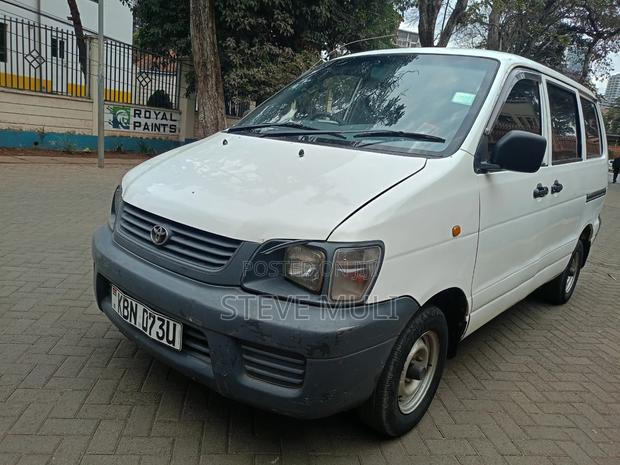 Toyota TownAce 2004 White