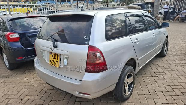 Toyota Corolla Fielder 1.5 Petrol FWD 2005 Silver
