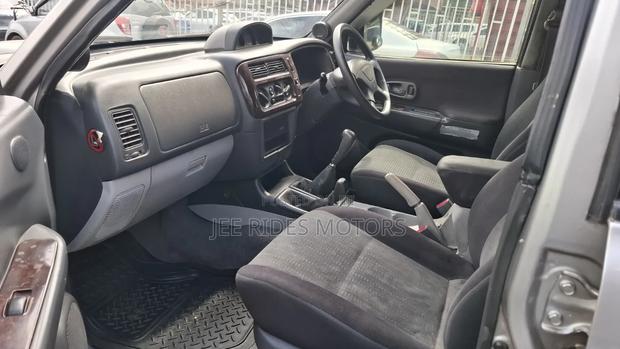 Mitsubishi Pajero 2004 Silver