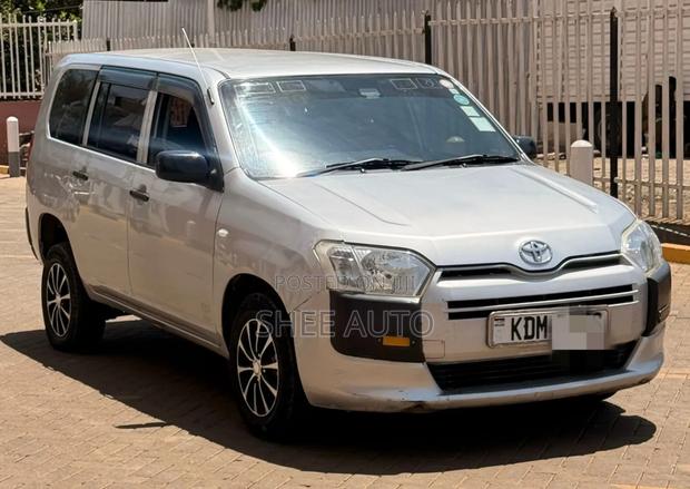 Toyota Probox 2016 Silver