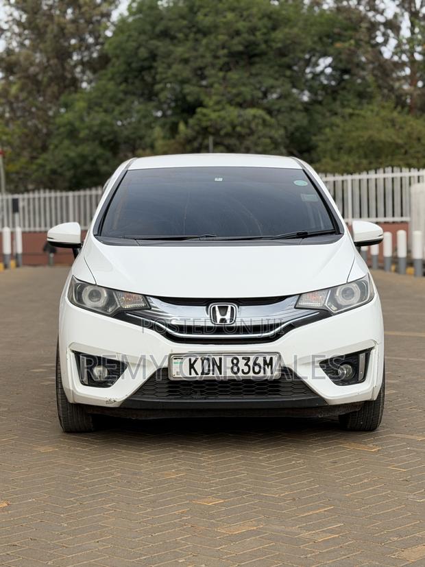Honda Fit 2016 White