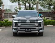 Toyota Land Cruiser LC300 2023 Silver for sale