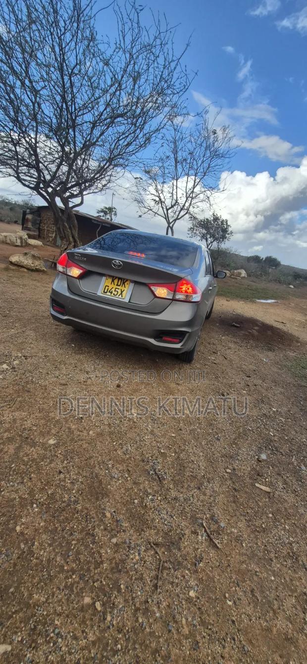 Toyota Belta 2022 Gray