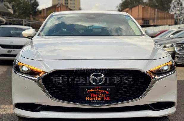 Mazda 3 2021 Pearl