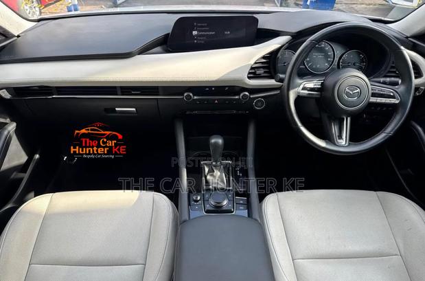 Mazda 3 2021 Pearl
