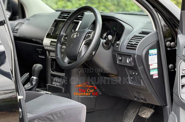 Toyota Land Cruiser Prado 2.8 2020 Black