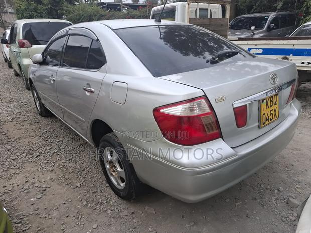 Toyota Premio 2005 Silver