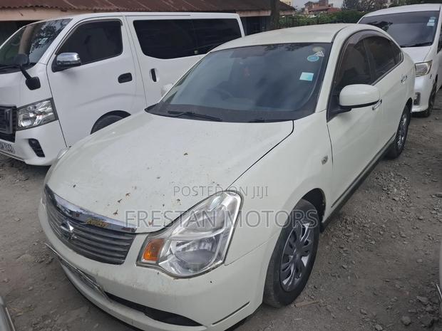 Nissan Bluebird 2012 White